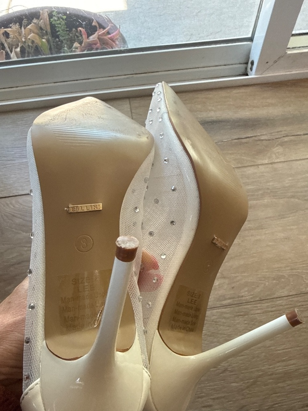 Pumps - Picture 5 of 5